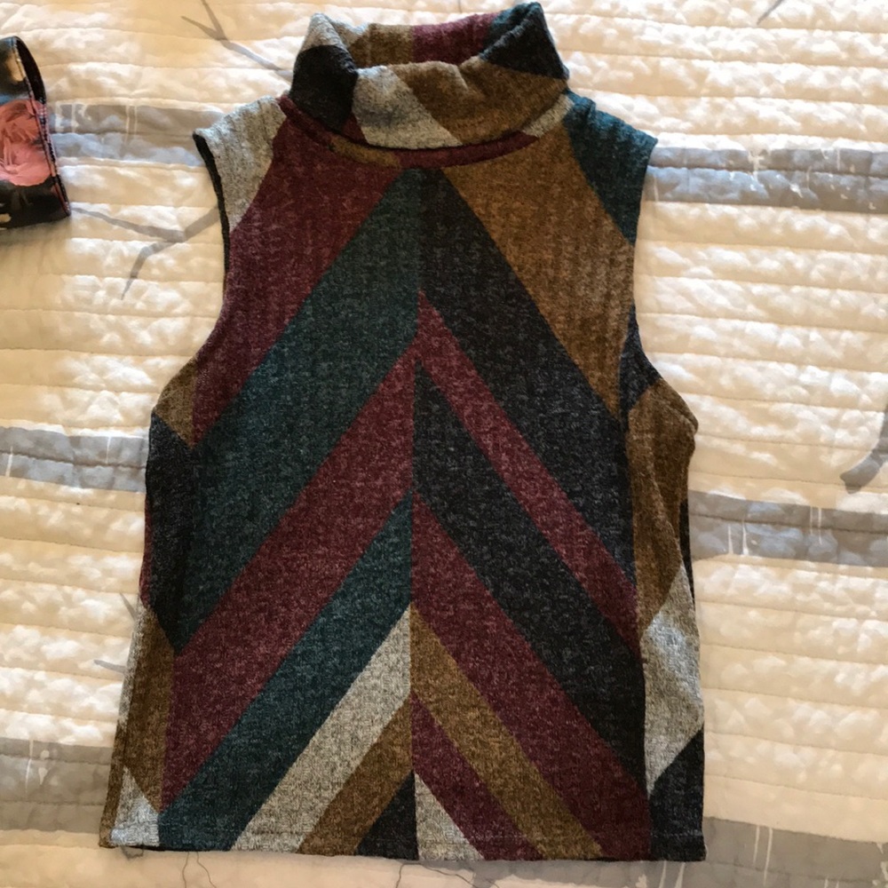 Striped Crop top turntleneck